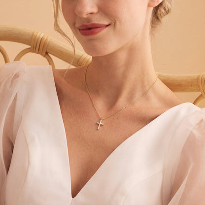 RUVÉL Cross Necklace 14K Gold