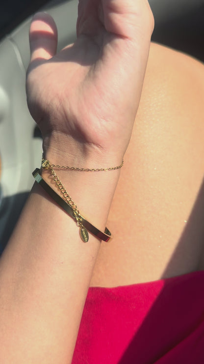 Brazalete Dorado Signature